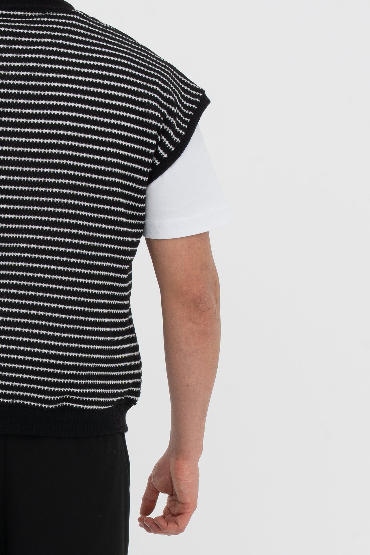 Sıfır Kollu Oversize Triko Süveter