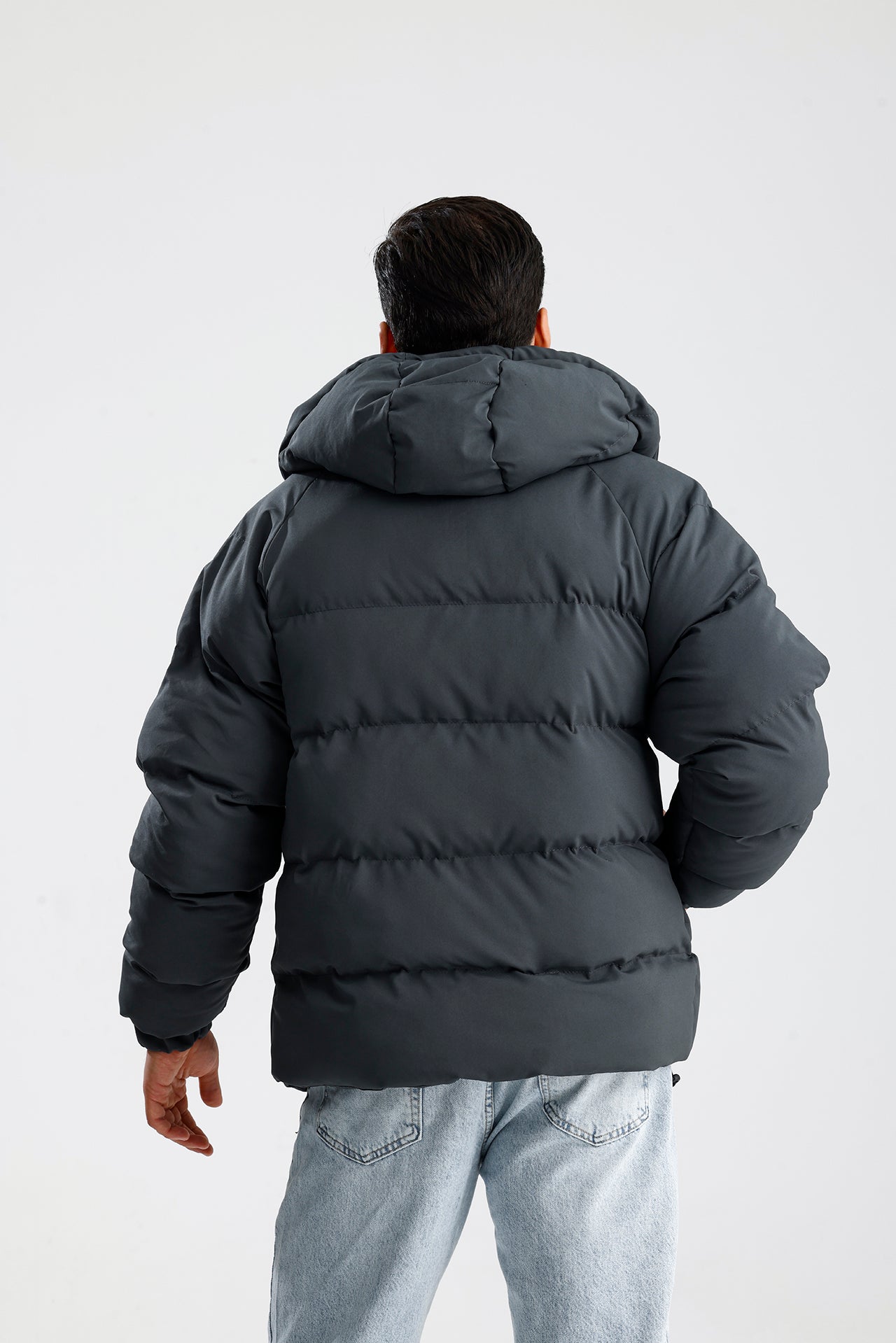 STWD Nakışlı Oversize Kapüşonlu Şişme Mont