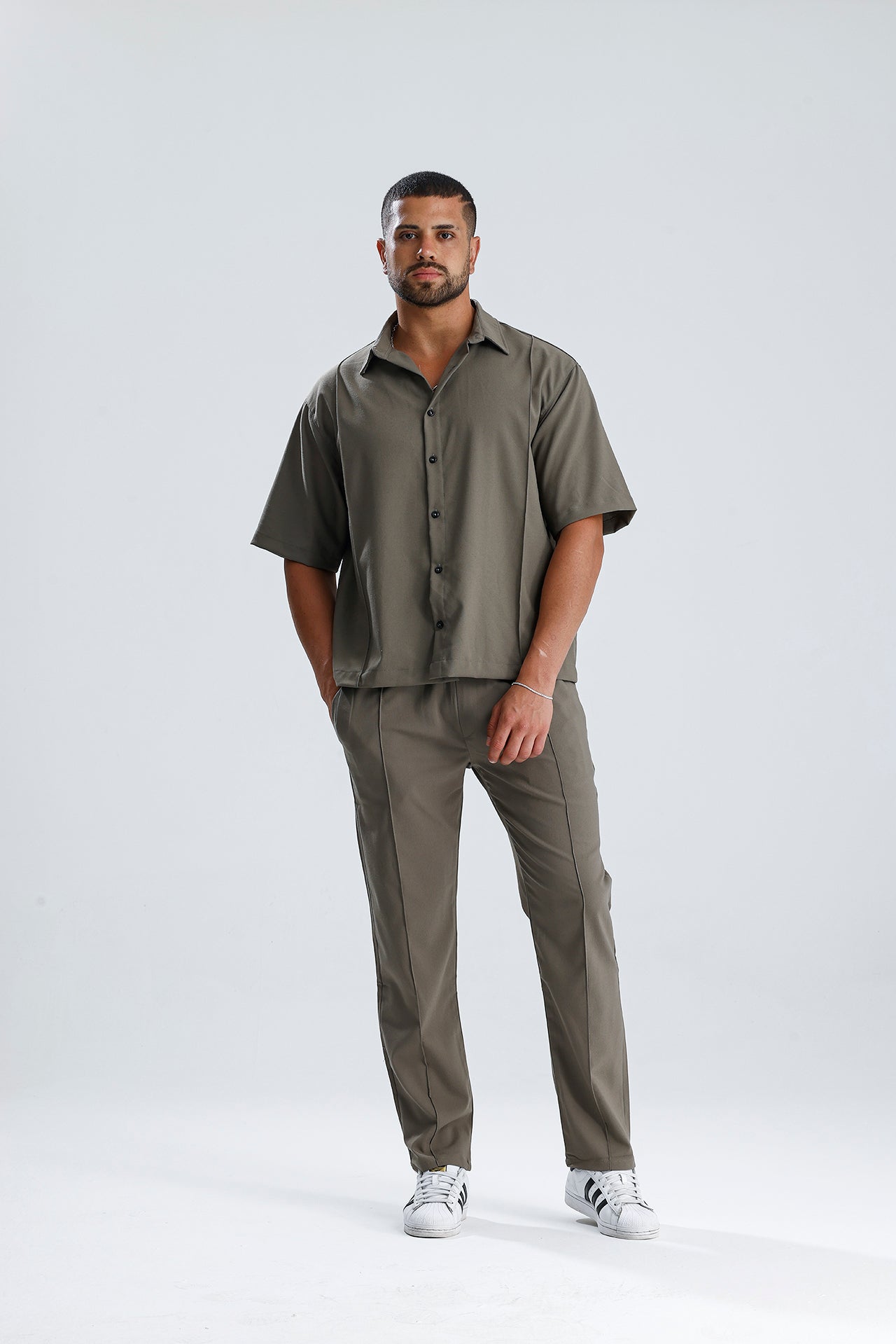 Ön Dikiş Detaylı Kumaş Takım