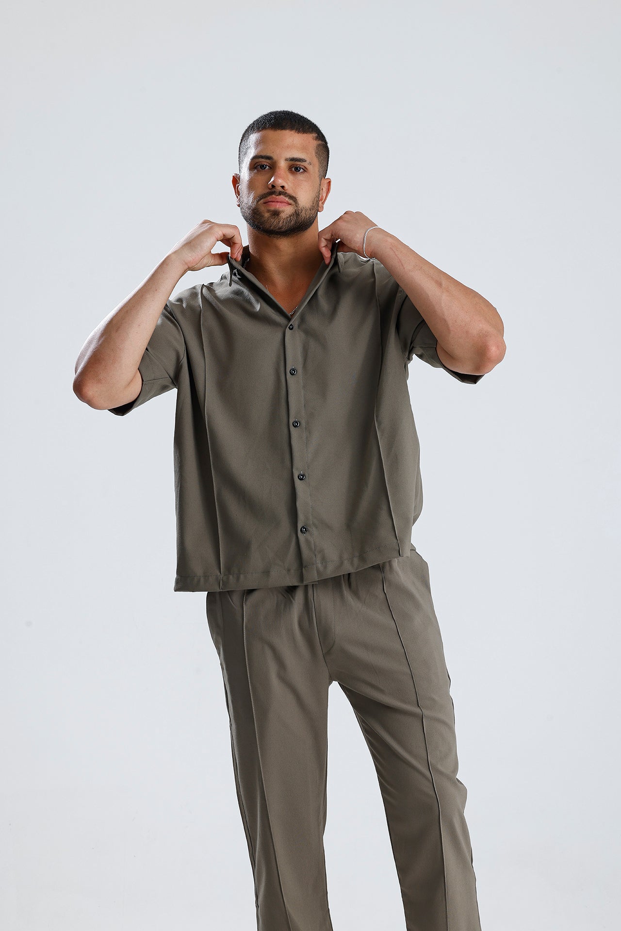 Ön Dikiş Detaylı Kumaş Takım