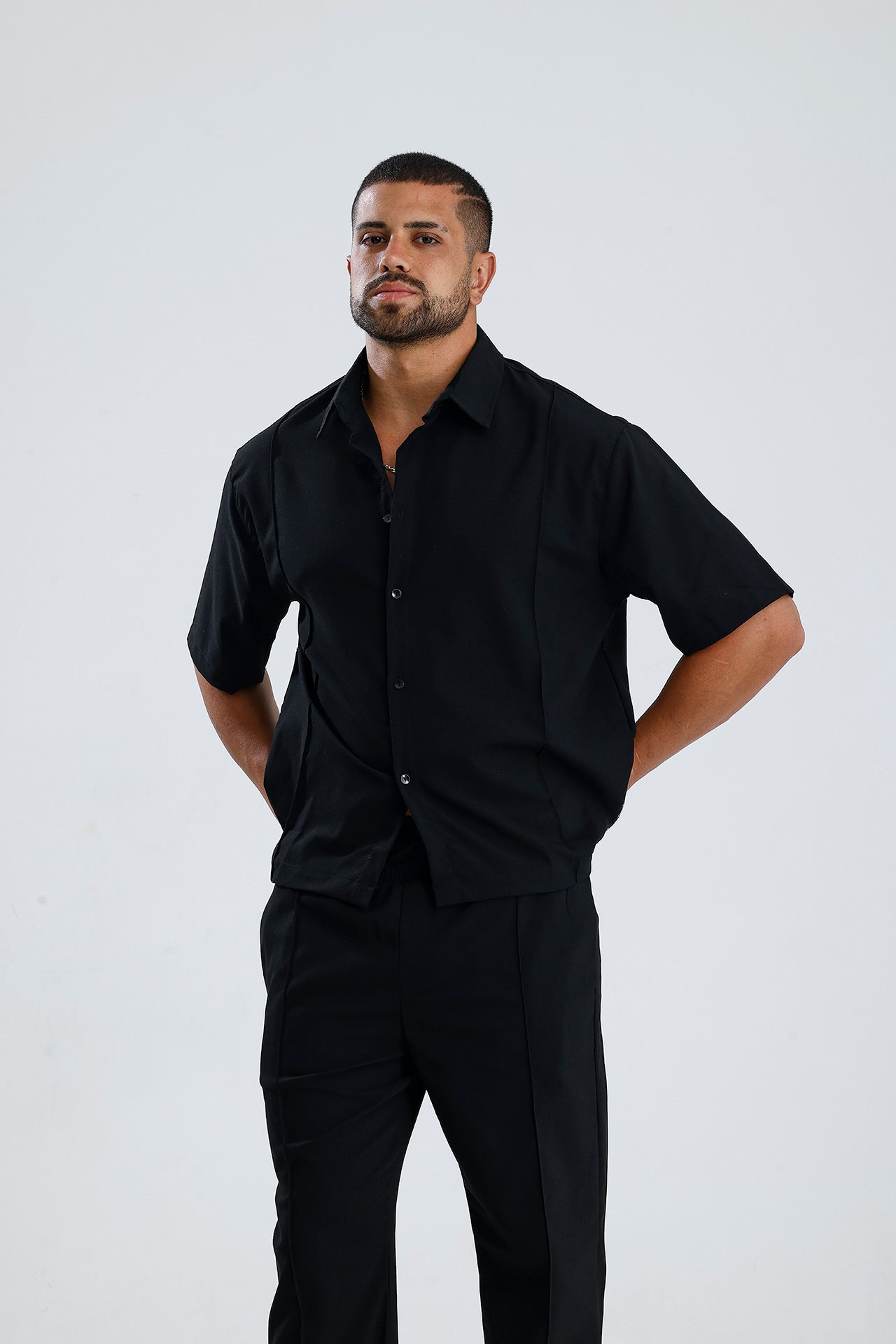 Ön Dikiş Detaylı Kumaş Takım