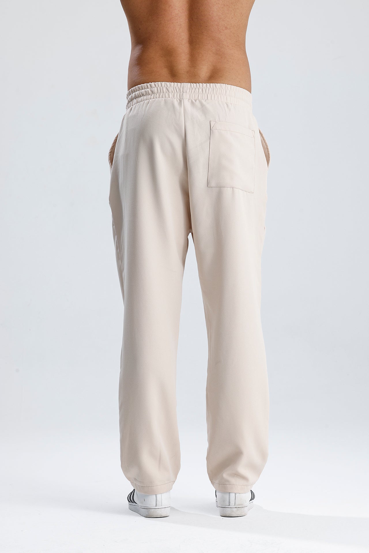 Beli Lastikli Bağcıklı Rahat Kesim Jogger Pantolon