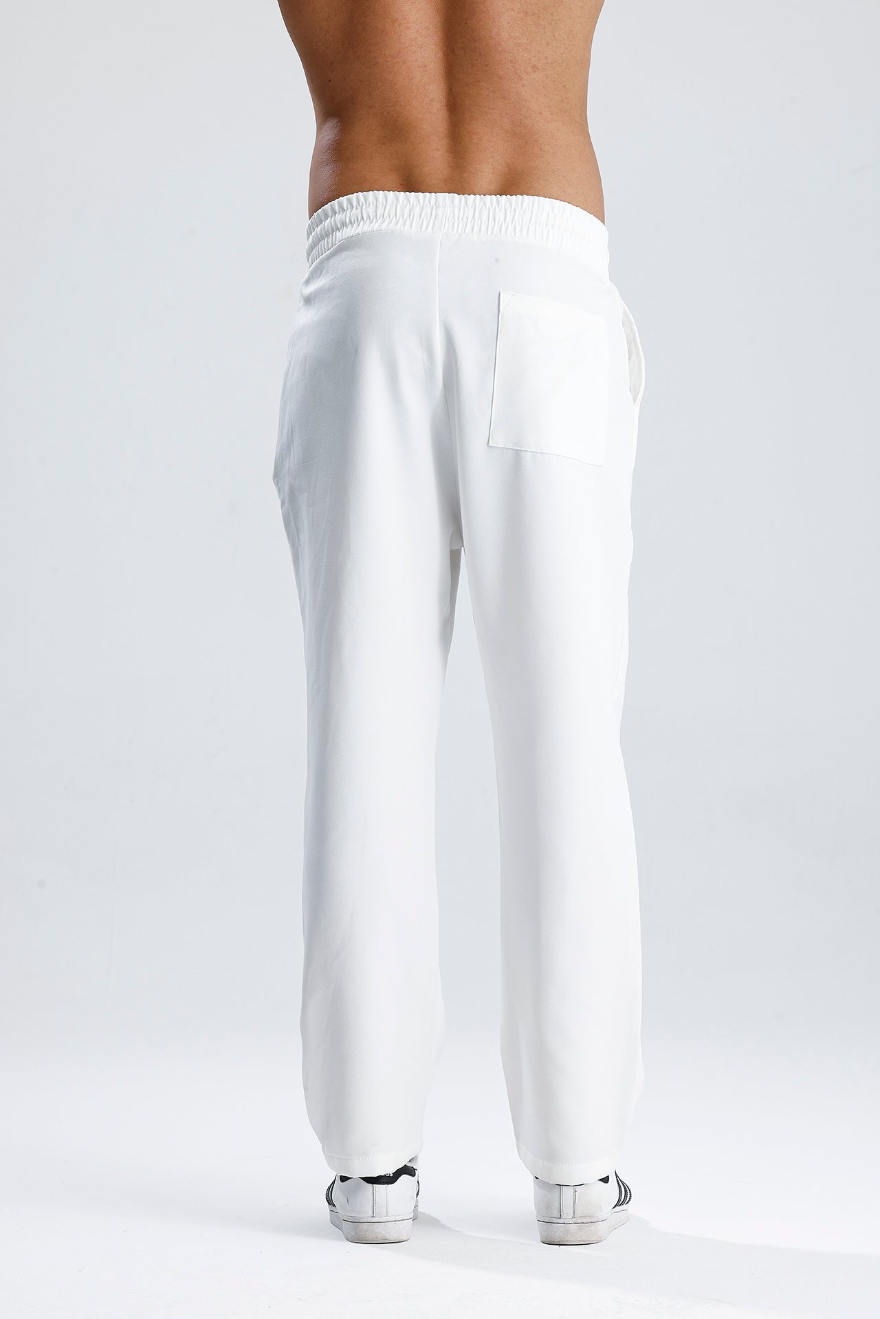 Beli Lastikli Bağcıklı Rahat Kesim Jogger Pantolon