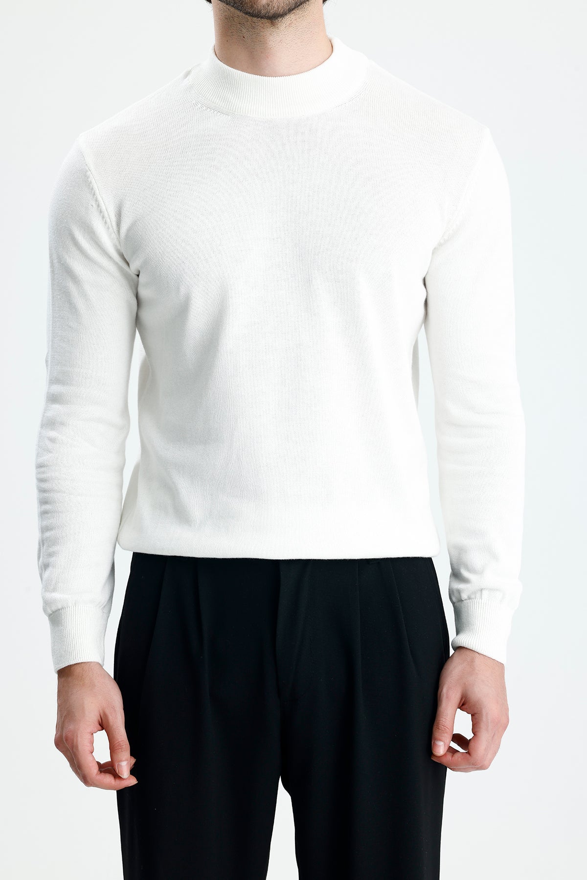 Yarım Balıkçı Yaka Düz Örgü Premium Triko Kazak