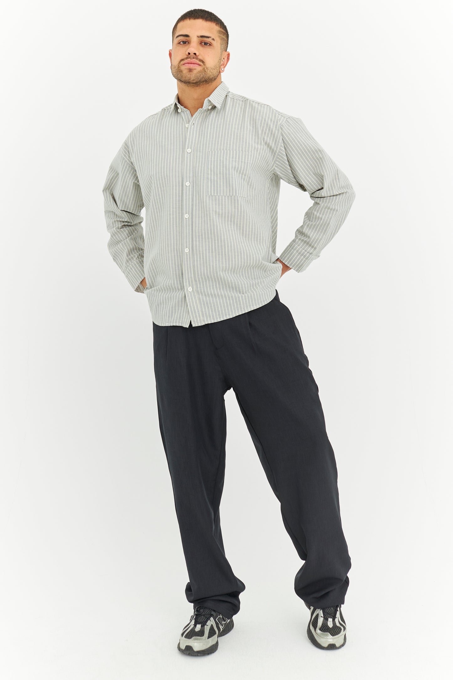 Çizgili Keten Gömlek 