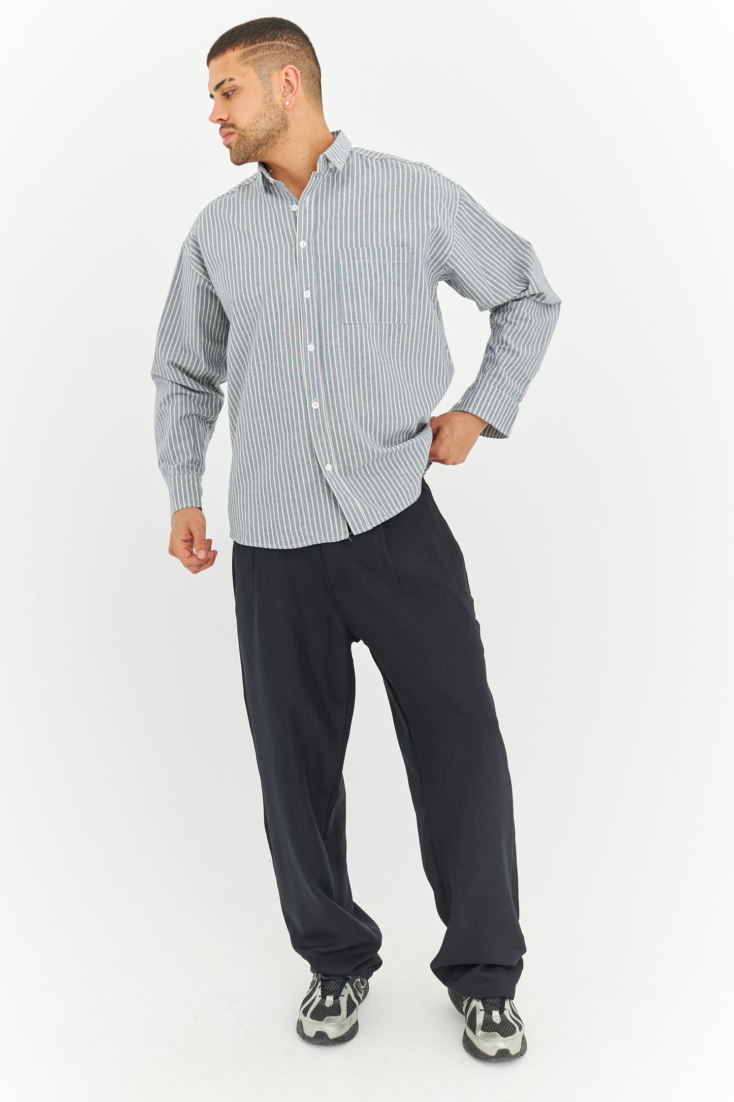 Çizgili Keten Gömlek 